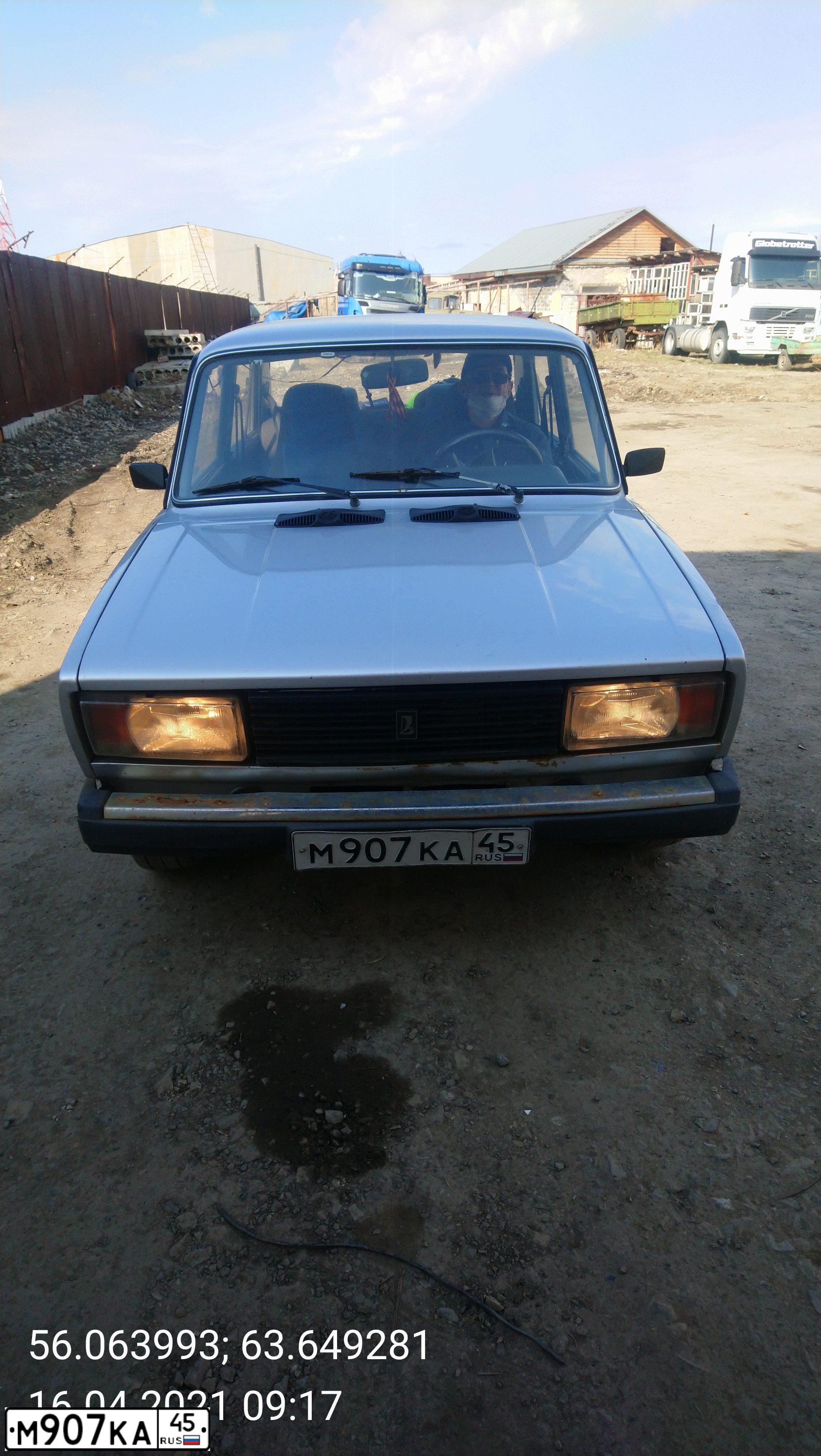Фото автомобиля LADA 2105, 2011 — госномер М907КА45. Цвет: СВЕТЛО-СЕРЕБРИСТЫЙ МЕТАЛЛИК