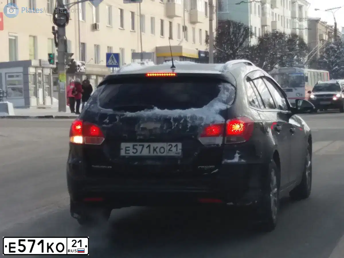 Фото автомобиля CHEVROLET CRUZE, 2014 — госномер А437НМ252. Цвет: ЧЕРНЫЙ