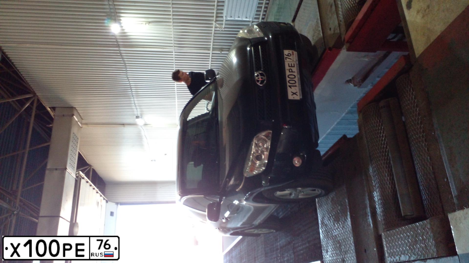 Фото автомобиля TOYOTA RAV4, 2008 — госномер Х645ОТ152. Цвет: ЧЕРНЫЙ