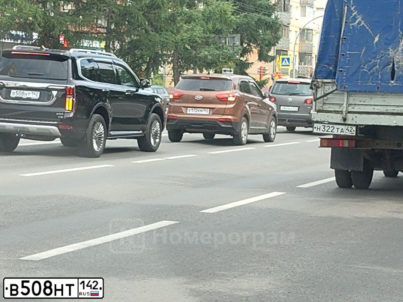 Фото автомобиля TOYOTA TANK, 2023 — госномер В508НТ142