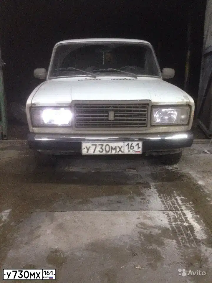 Фото автомобиля LADA 2107, 2006 — госномер У730МХ161. Цвет: ЯРКО-БЕЛЫЙ