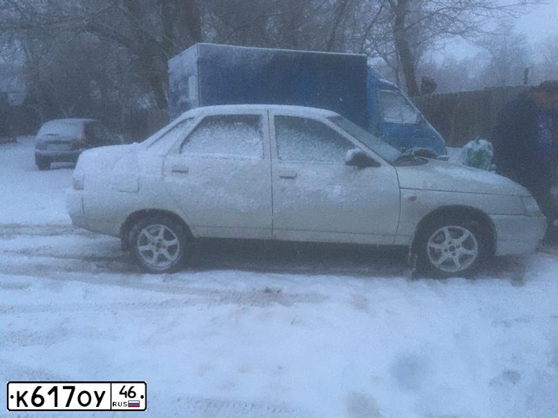 Фото автомобиля LADA 2110, 2002 — госномер Х309НК45. Цвет: ЖЕЛТО-ЗЕЛЕНЫЙ