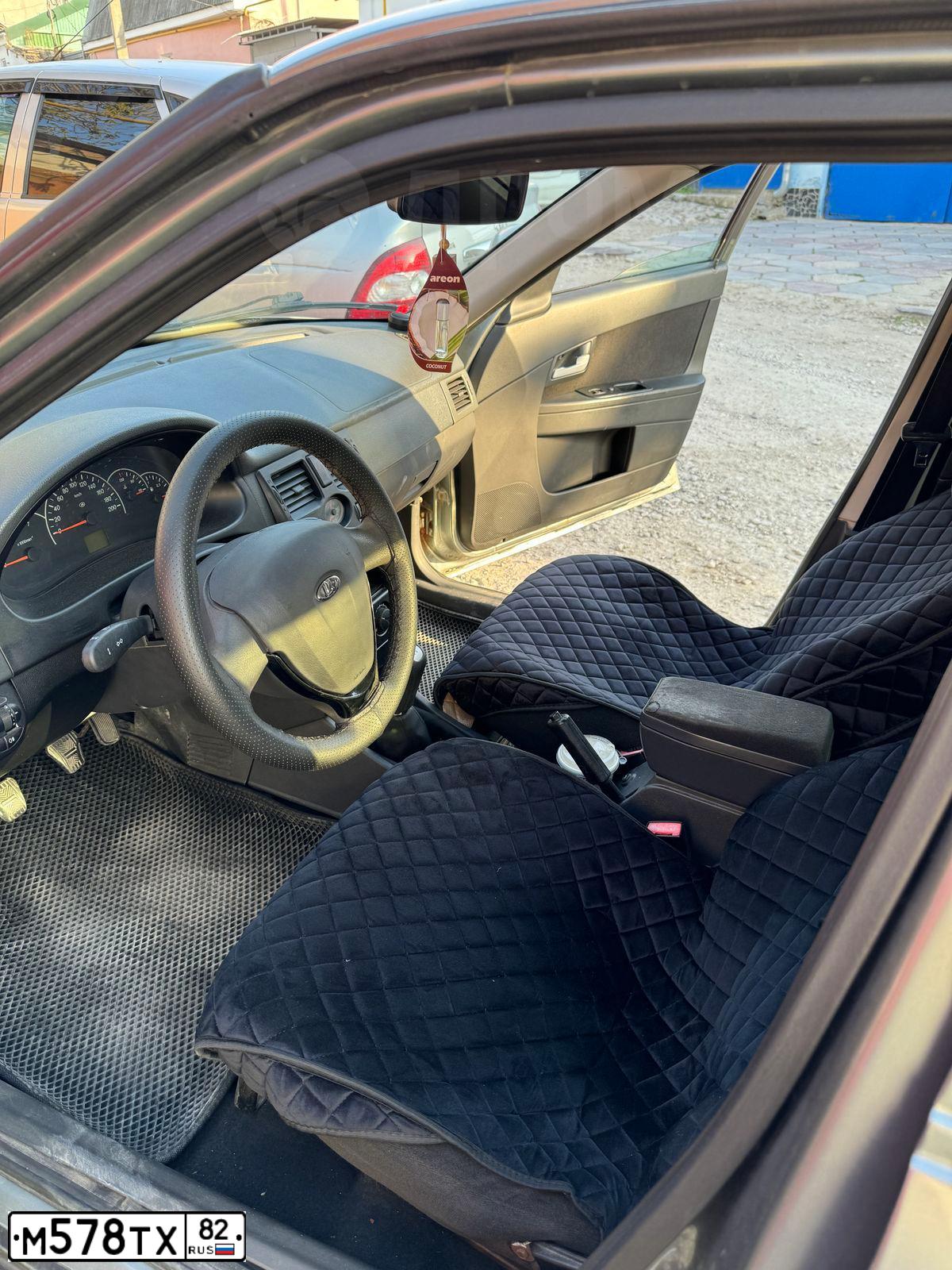 Фото автомобиля LADA 2170 PRIORA, 2010 — госномер М578ТХ82. Цвет: СРЕДНИЙ СЕРО-ЗЕЛЕНЫЙ МЕТ.