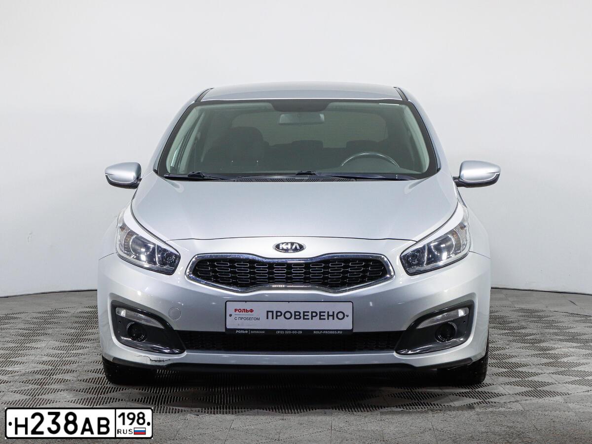 Фото автомобиля KIA CEED, 2018 — госномер Е539КН147. Цвет: Серебристый