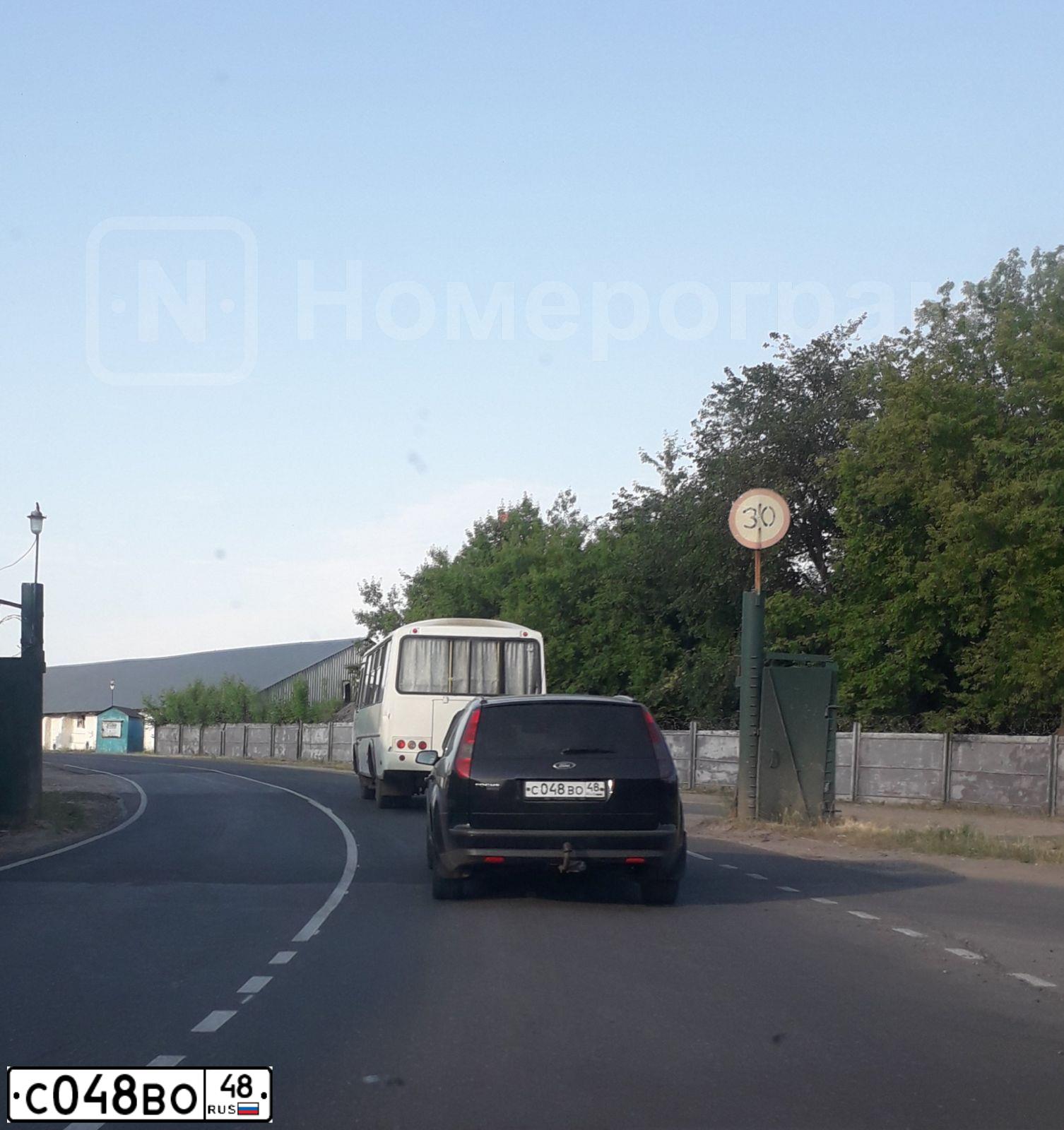 Фото автомобиля GAZ 3302 EL, 2007 — госномер С048ВО48. Цвет: Белый