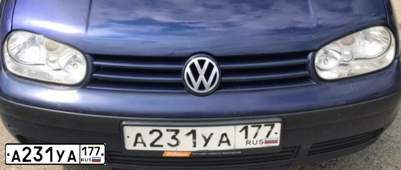 Фото автомобиля VOLKSWAGEN GOLF, 2001 — госномер К930ВР193. Цвет: Темно-синий
