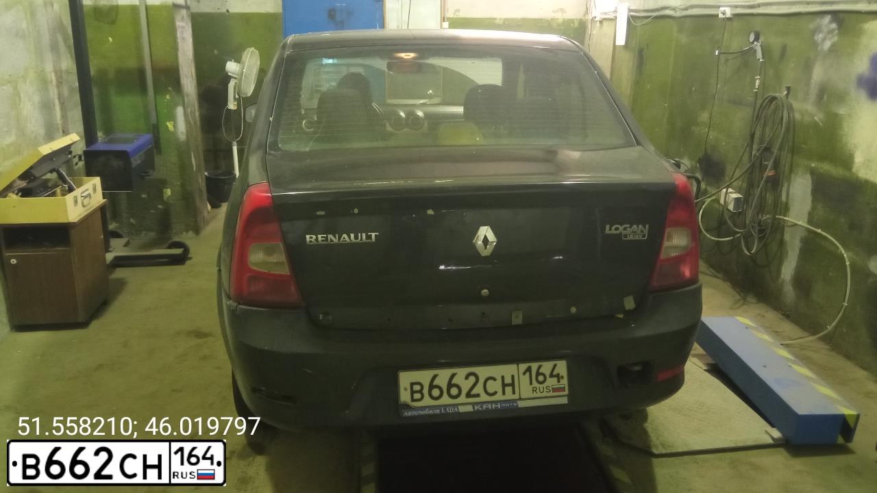 Фото автомобиля RENAULT LOGAN, 2011 — госномер В662СН164. Цвет: ЧЕРНЫЙ