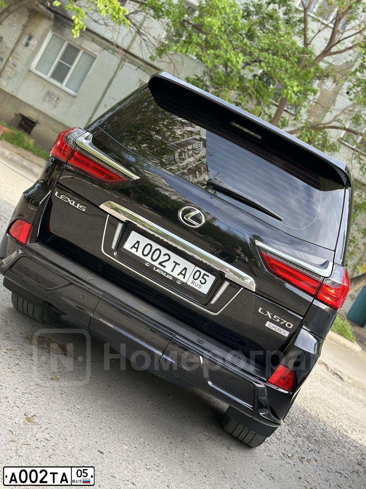 Фото автомобиля LEXUS LX, 2018 — госномер М116СО116. Цвет: ЧЕРНЫЙ