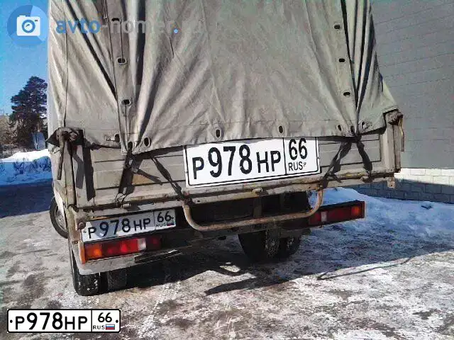 Фото автомобиля GAZ 3302 EL, 2002 — госномер Р978НР66. Цвет: СВЕТЛО-СЕРЫЙ