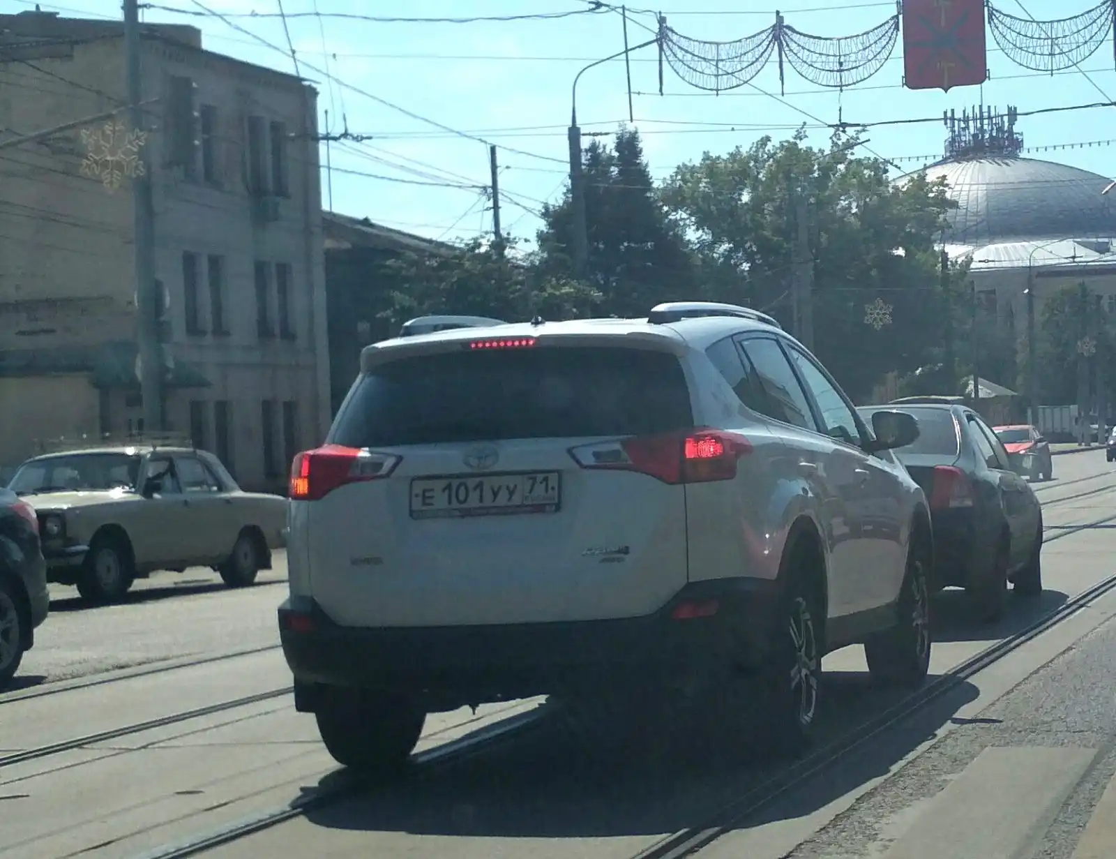 Фото автомобиля TOYOTA RAV4, 2013 — госномер К142АХ57. Цвет: Белый