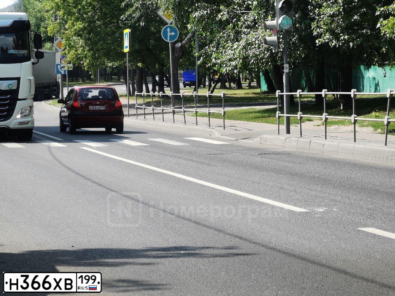 Фото автомобиля KIA SPORTAGE, 2010 — госномер А541ВХ977. Цвет: СЕРЫЙ