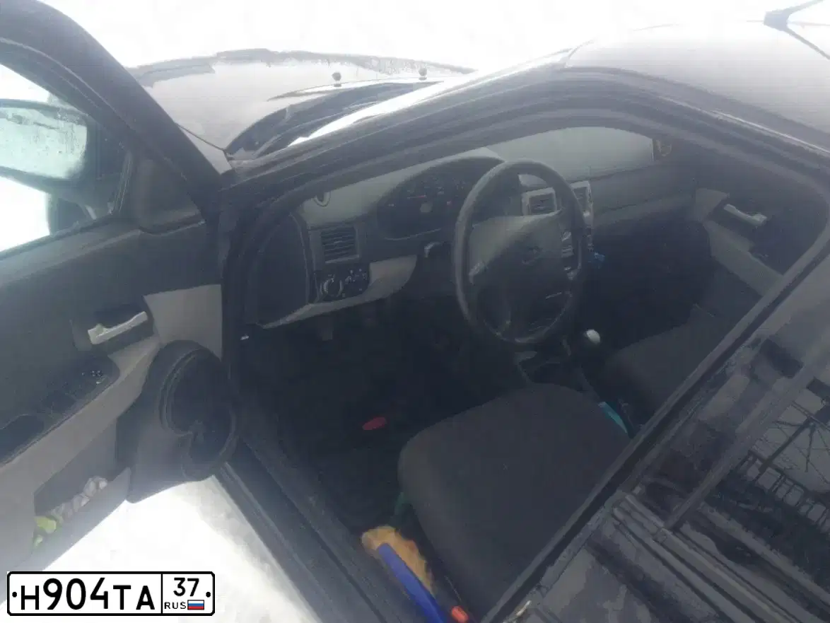 Фото автомобиля LADA 2172 PRIORA, 2011 — госномер Н904ТА37. Цвет: ЧЕРНО-СИНИЙ