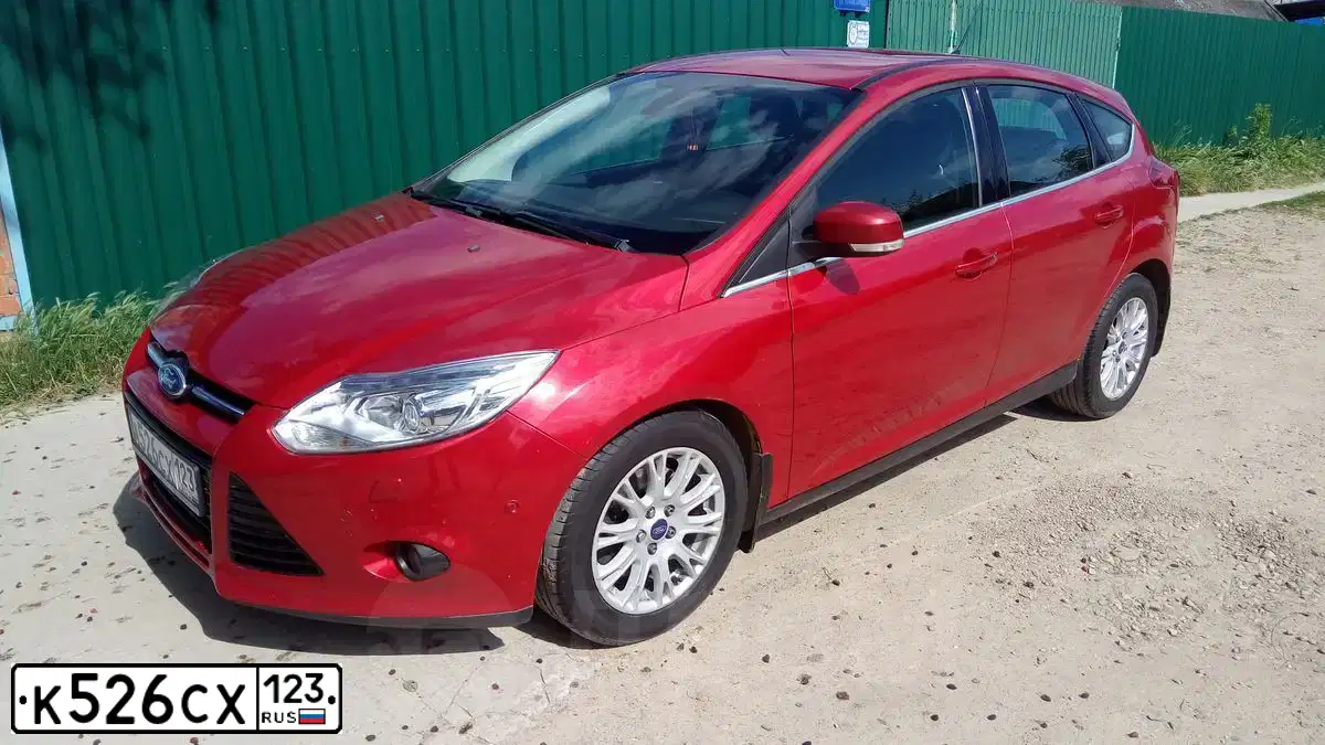Фото автомобиля HYUNDAI SOLARIS, 2017 — госномер К526СХ123. Цвет: БЕЛЫЙ