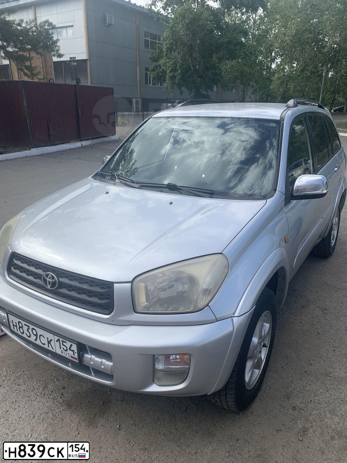 Фото автомобиля TOYOTA RAV4, 2000 — госномер В201КО122