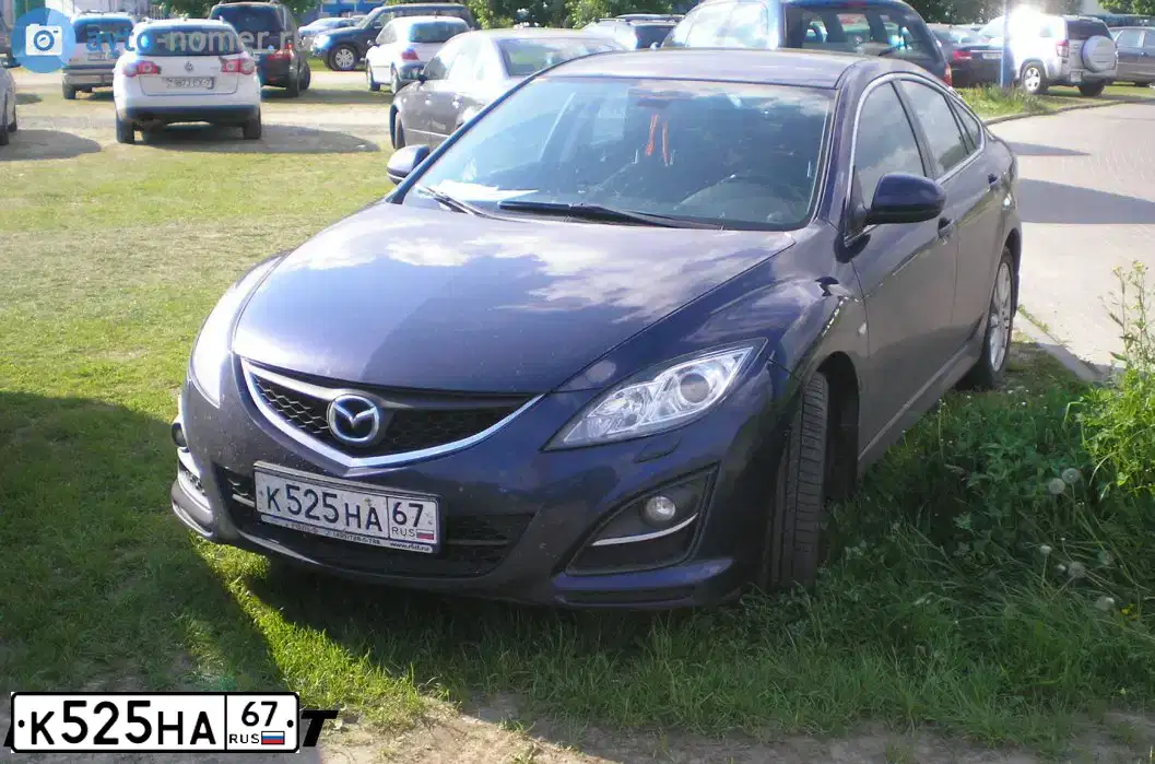 Фото автомобиля RENAULT LOGAN, 2010 — госномер О069СВ47. Цвет: СИНИЙ