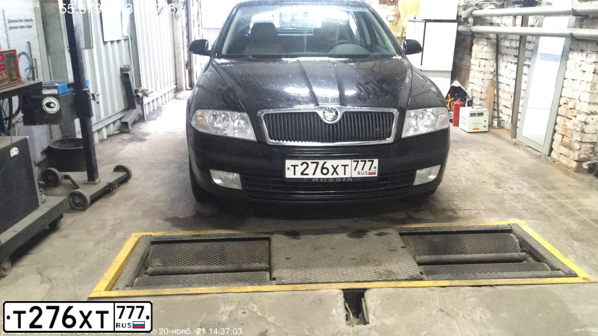 Фото автомобиля SKODA OCTAVIA, 2008 — госномер А902ЕН105. Цвет: ЧЕРНЫЙ
