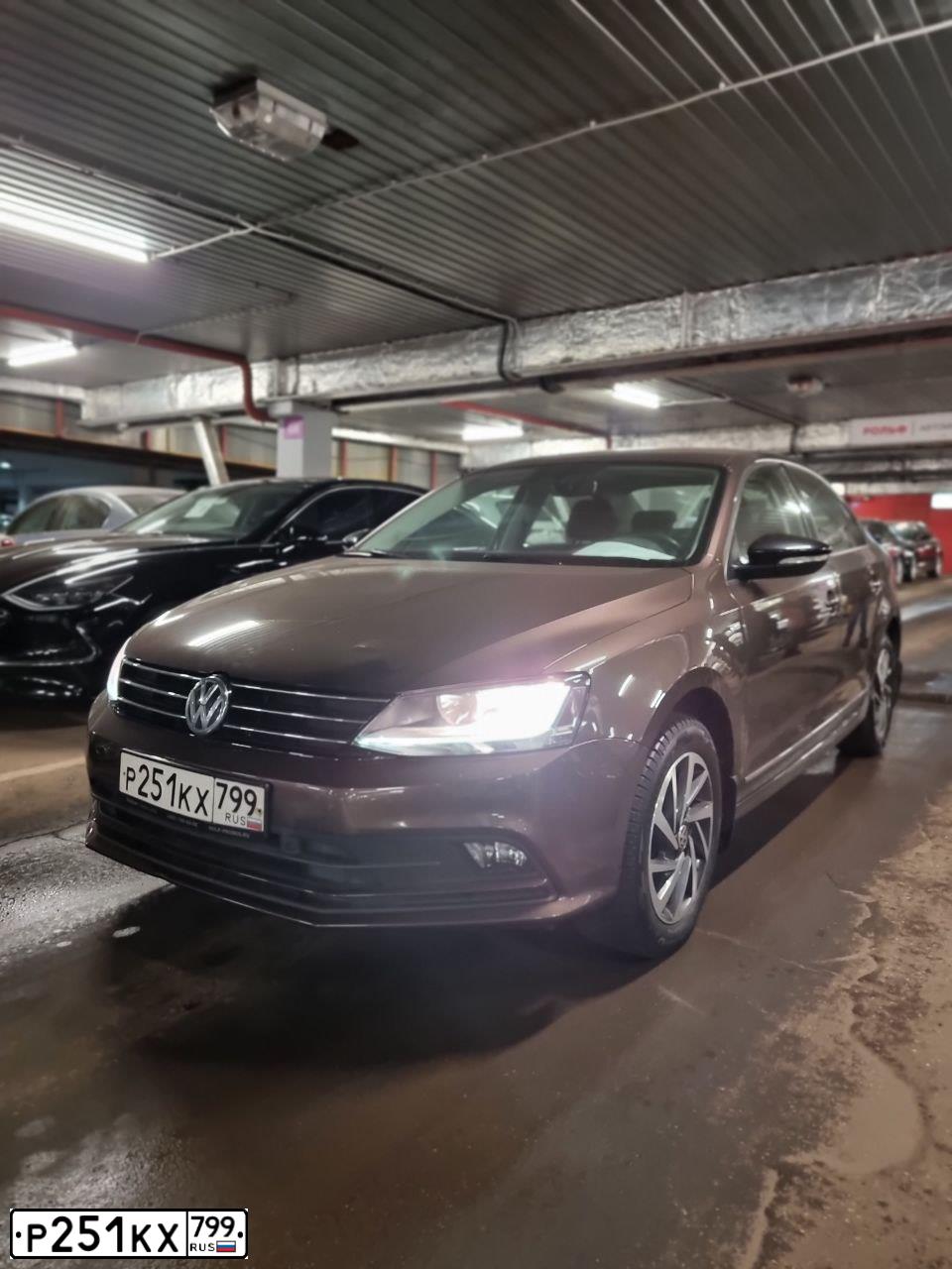 Фото автомобиля VOLKSWAGEN JETTA, 2018 — госномер Х017ВМ62