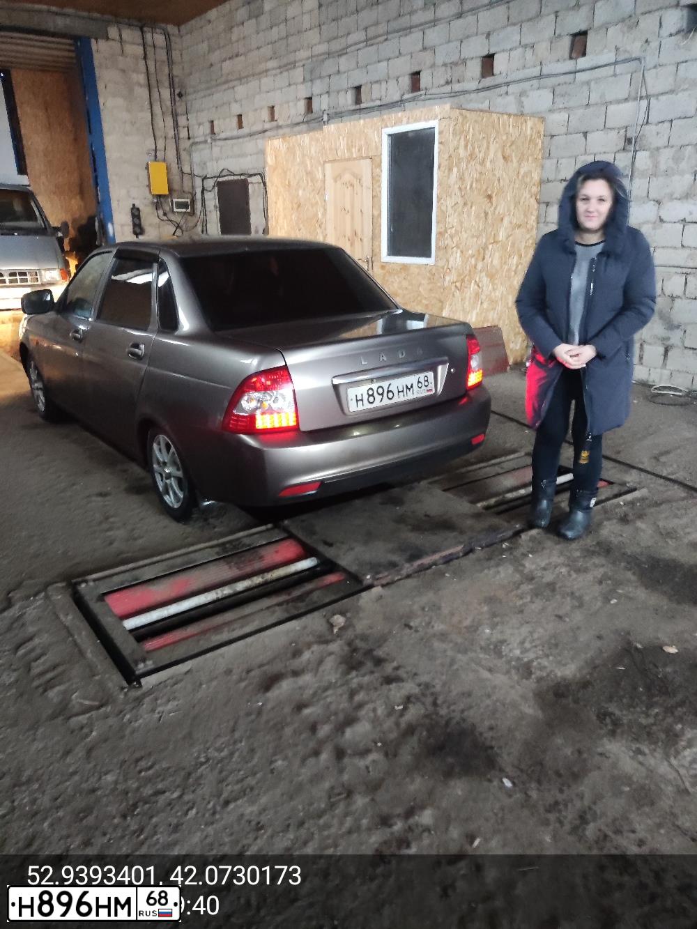 Фото автомобиля LADA 2170 PRIORA, 2014 — госномер Н896НМ68. Цвет: Золотисто-коричневый