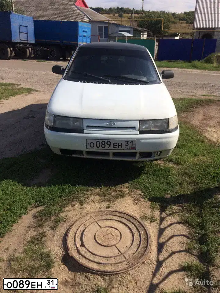 Фото автомобиля LADA 2110, 1999 — госномер О089ЕН31. Цвет: ЯРКО-БЕЛЫЙ