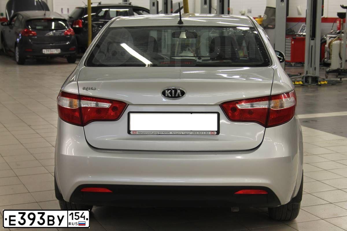 Фото автомобиля KIA CEE'D, 2013 — госномер С973УЕ55. Цвет: СЕРЫЙ