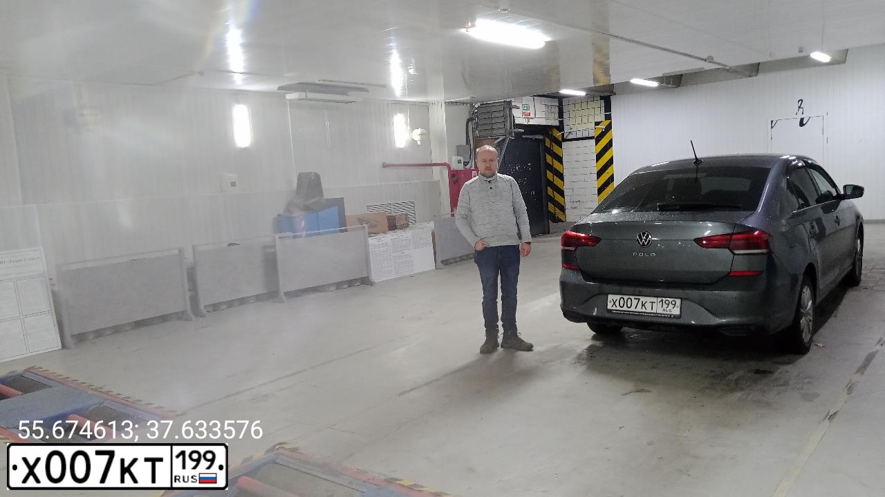 Фото автомобиля RENAULT CLIO, 2008 — госномер Х007КТ199. Цвет: ЧЕРНЫЙ