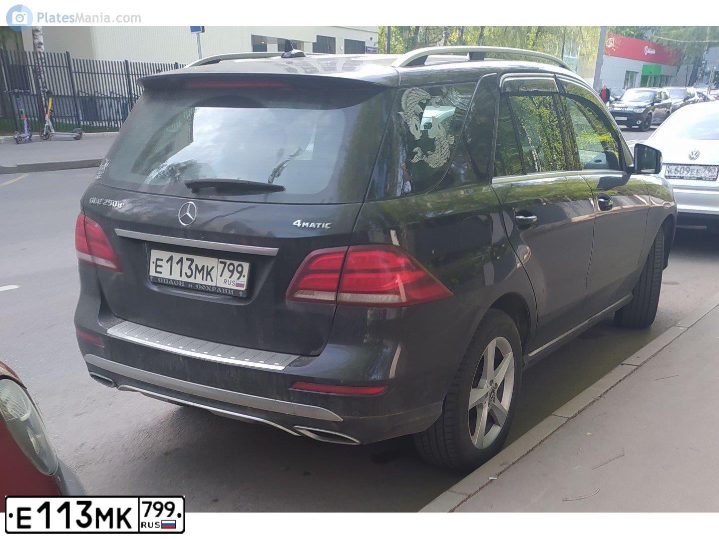 Фото автомобиля MERCEDES GLE-KLASSE, 2018 — госномер Е113МК799. Цвет: ЧЕРНЫЙ