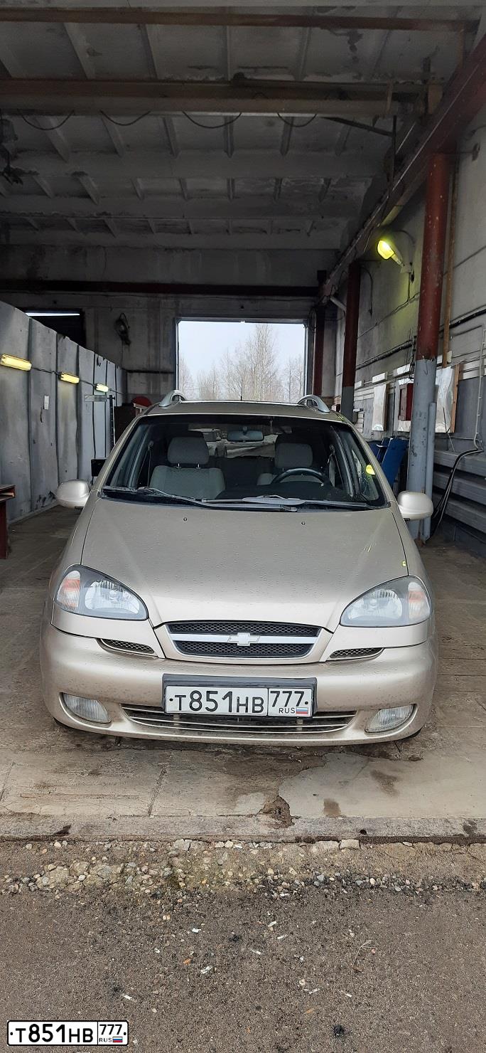 Фото автомобиля CHEVROLET REZZO, 2007 — госномер В046КУ37. Цвет: БЕЖЕВЫЙ