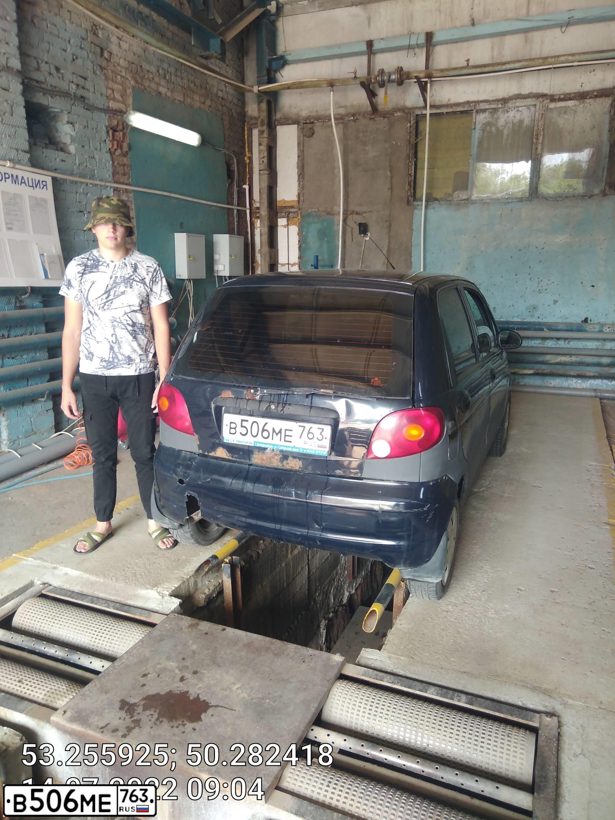 Фото автомобиля DAEWOO MATIZ, 2007 — госномер О003КТ702. Цвет: ЧЕРНО-СИНИЙ