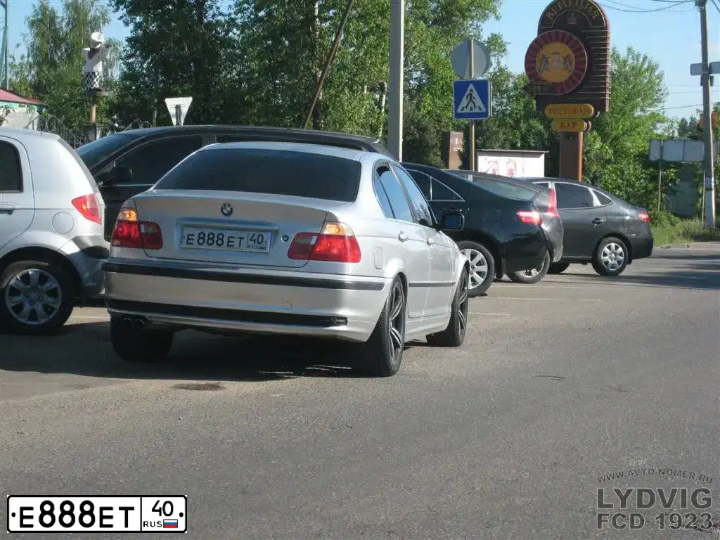 Фото автомобиля BMW 325I, 2000 — госномер Т511РО198. Цвет: СЕРЕБРИСТЫЙ