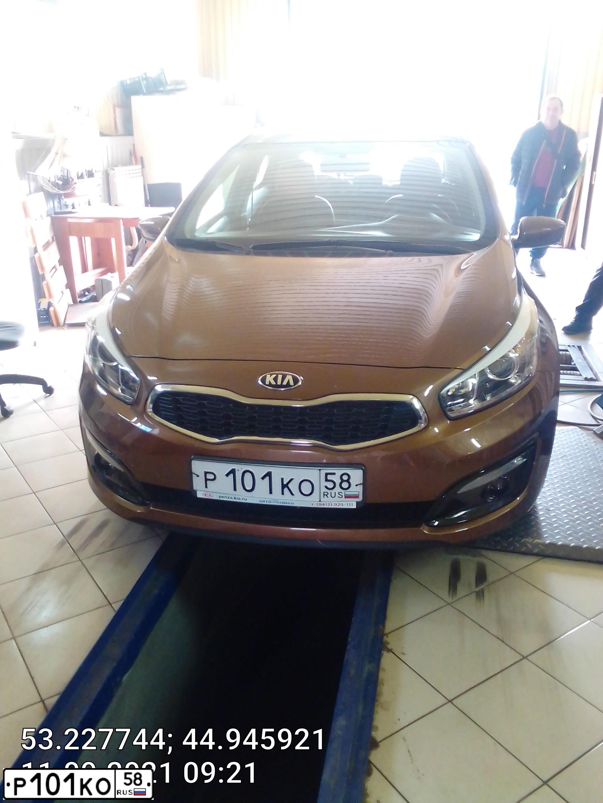 Фото автомобиля KIA CEED, 2016 — госномер Т686КА58