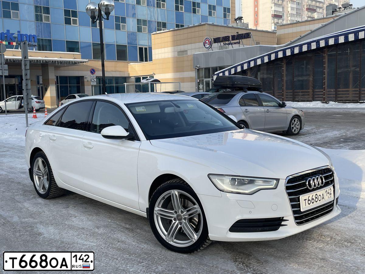 Фото автомобиля AUDI A6, 2011 — госномер Х401ХР42. Цвет: Белый