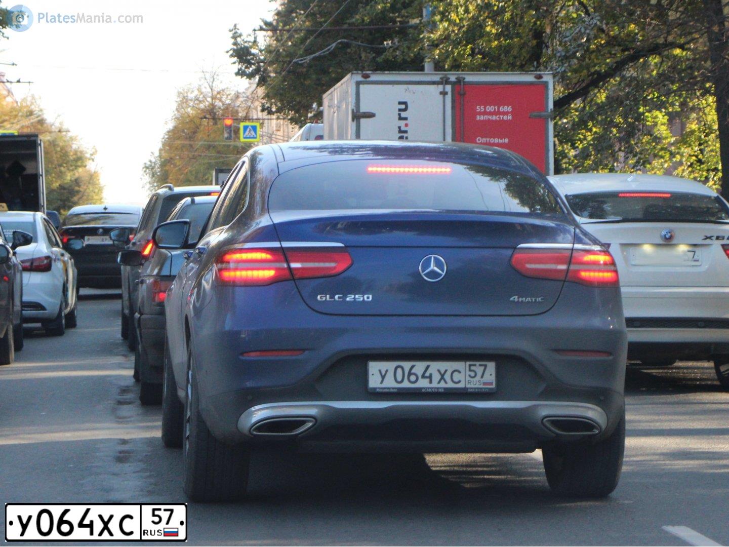 Фото автомобиля MERCEDES GLC-KLASSE, 2016 — госномер У064ХС57. Цвет: синий