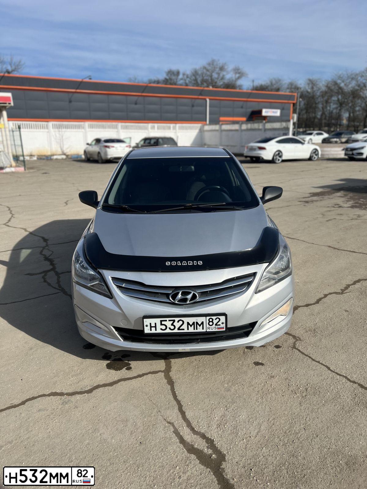 Фото автомобиля HYUNDAI SOLARIS, 2015 — госномер Н532ММ82