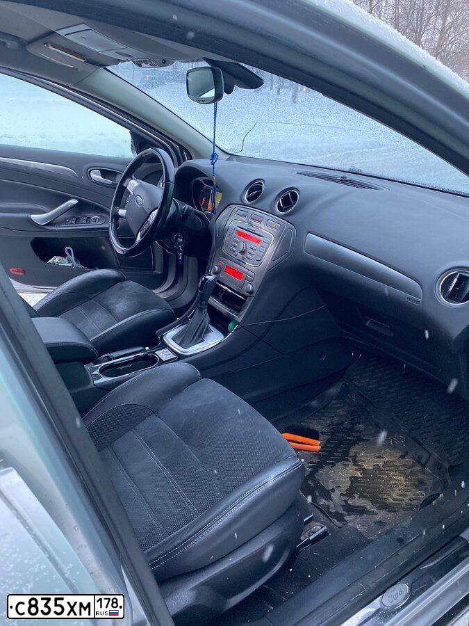 Фото автомобиля FORD MONDEO, 2008 — госномер М568КН198. Цвет: СВЕТЛО СЕРЫЙ