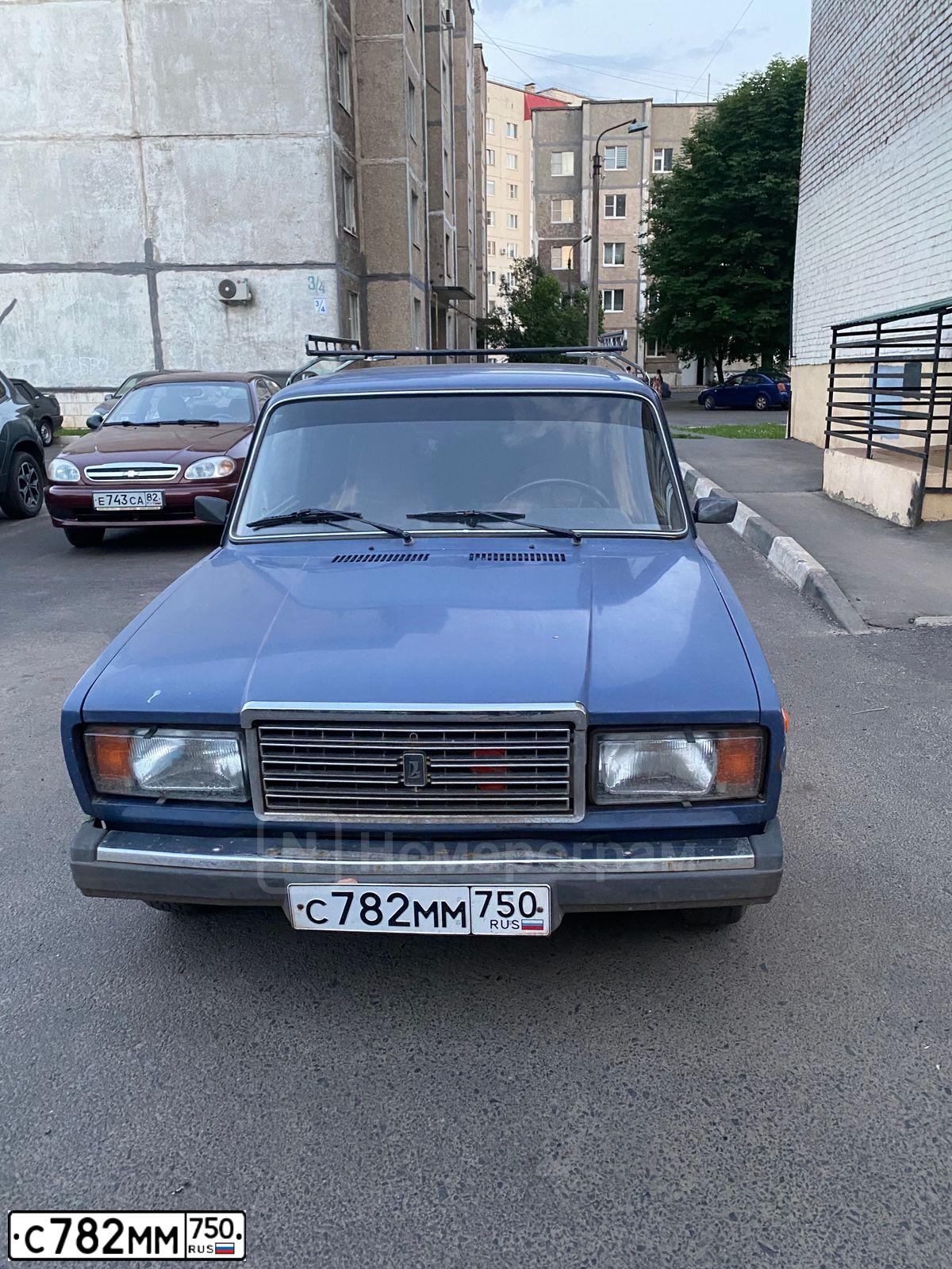 Фото автомобиля LADA 2107, 2007 — госномер Н055ЕВ150. Цвет: СИНИЙ