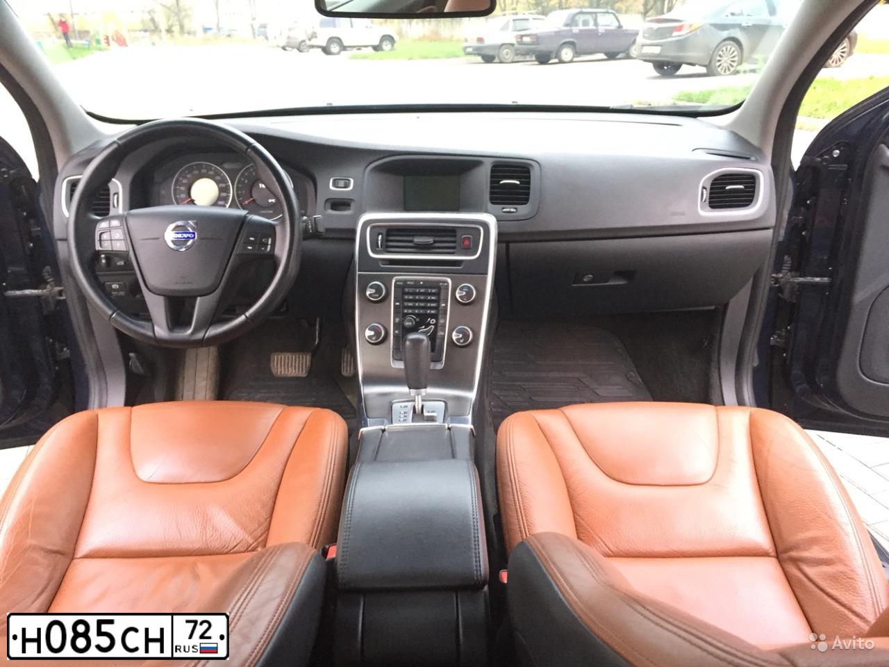 Фото автомобиля VOLVO S60, 2011 — госномер Е732КН750. Цвет: СИНИЙ