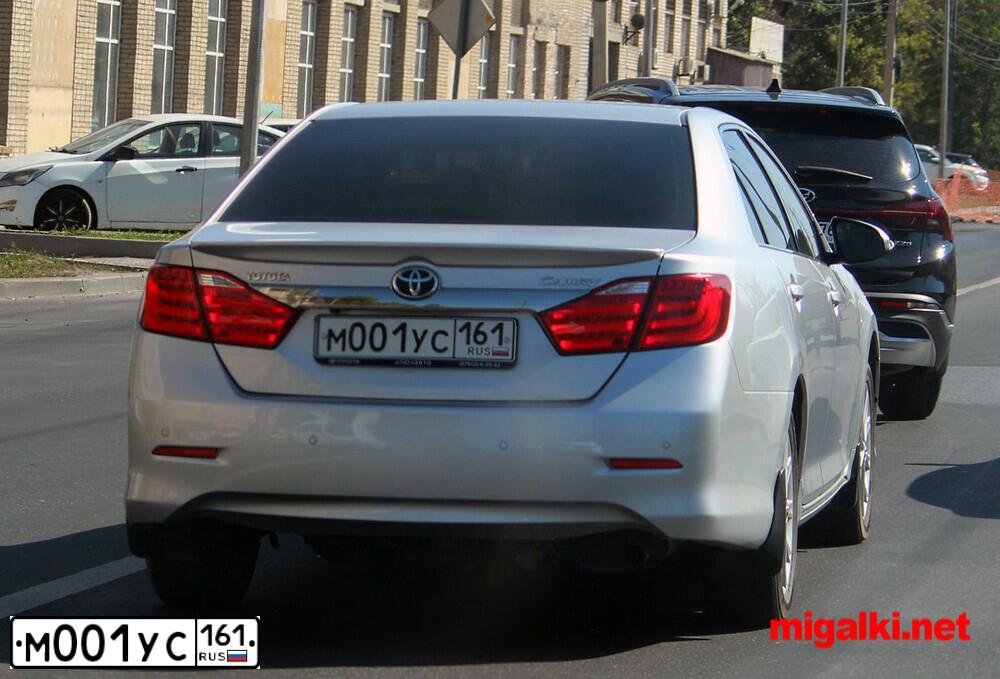 Фото автомобиля LADA 2190 GRANTA, 2013 — госномер В929ВВ161. Цвет: синий