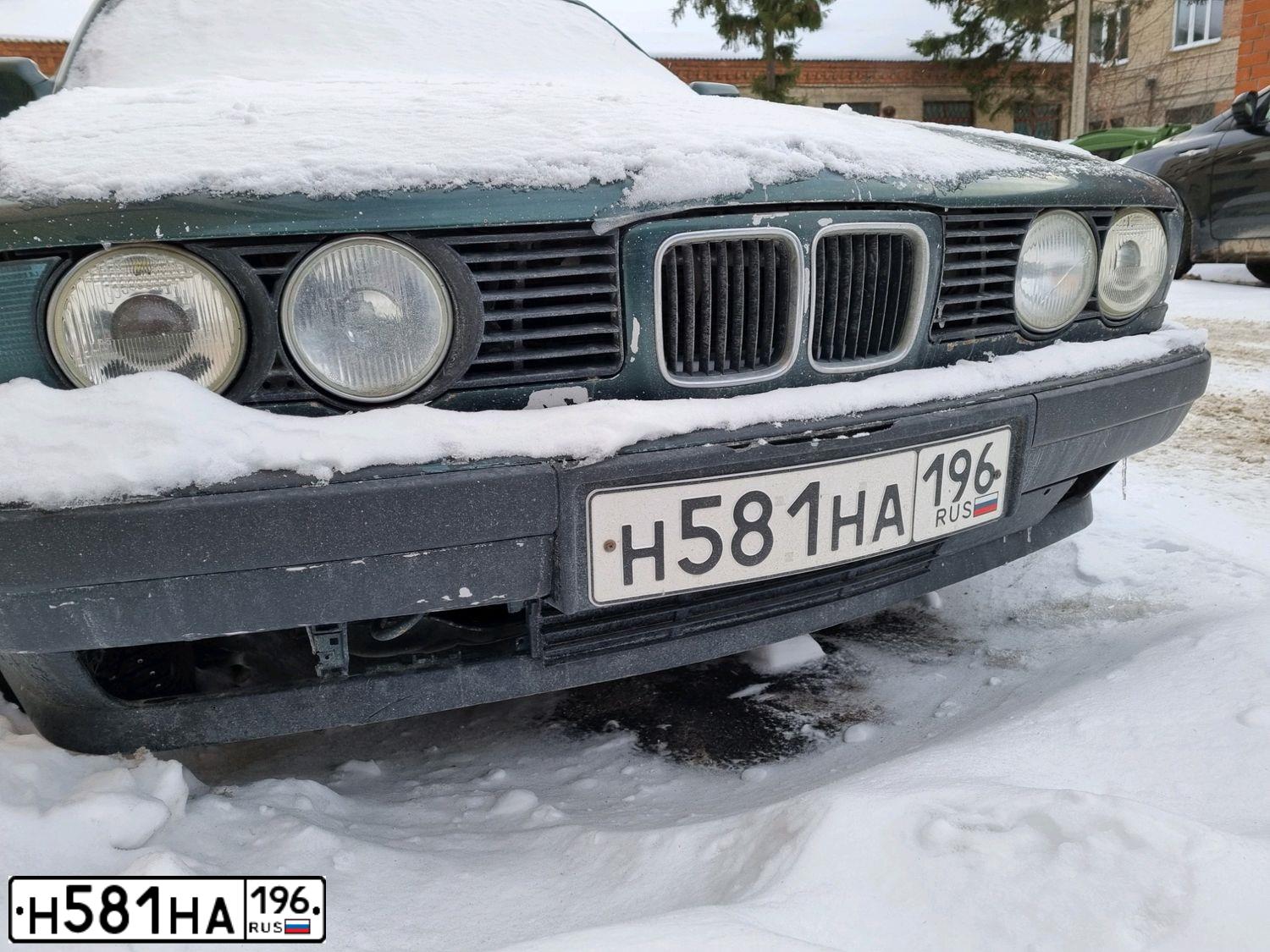 Фото автомобиля BMW W SERIE 5, 1990 — госномер Н758НТ174. Цвет: ЗЕЛЕНЫЙ