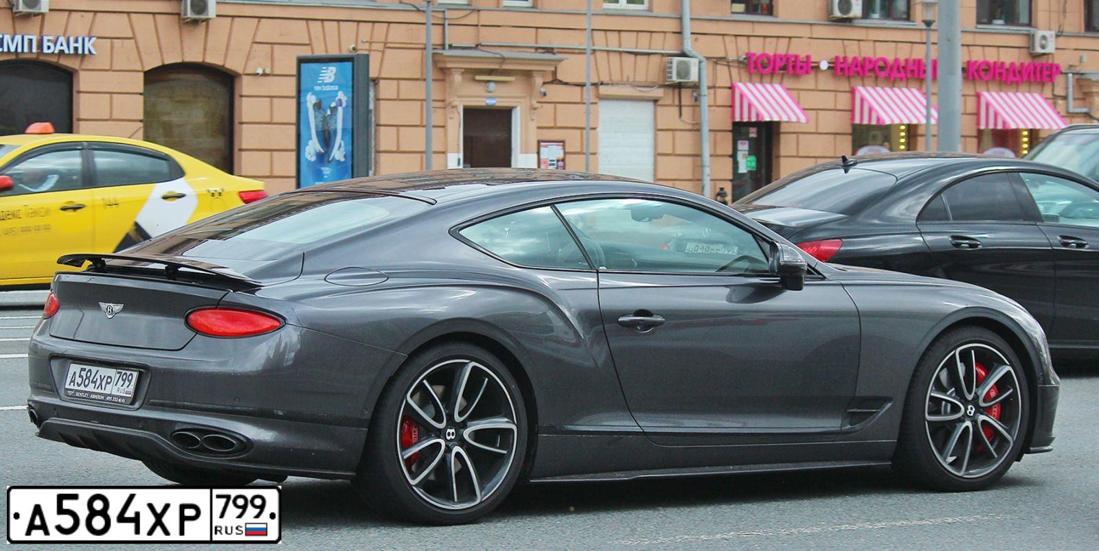 Фото автомобиля BENTLEY CONTINENTAL GT V8, 2021 — госномер А584ХР799. Цвет: СЕРЫЙ