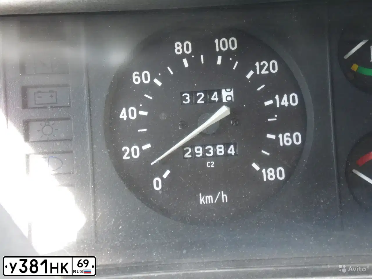 Фото автомобиля LADA 2104, 2002 — госномер Р554ТК46. Цвет: ЯРКО-БЕЛЫЙ