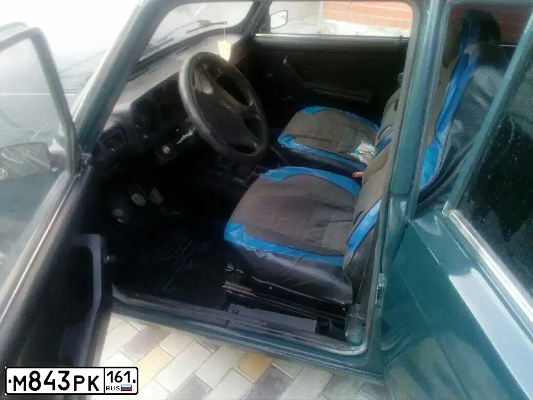 Фото автомобиля LADA 2105, 2000 — госномер М843РК161. Цвет: сине-зеленый