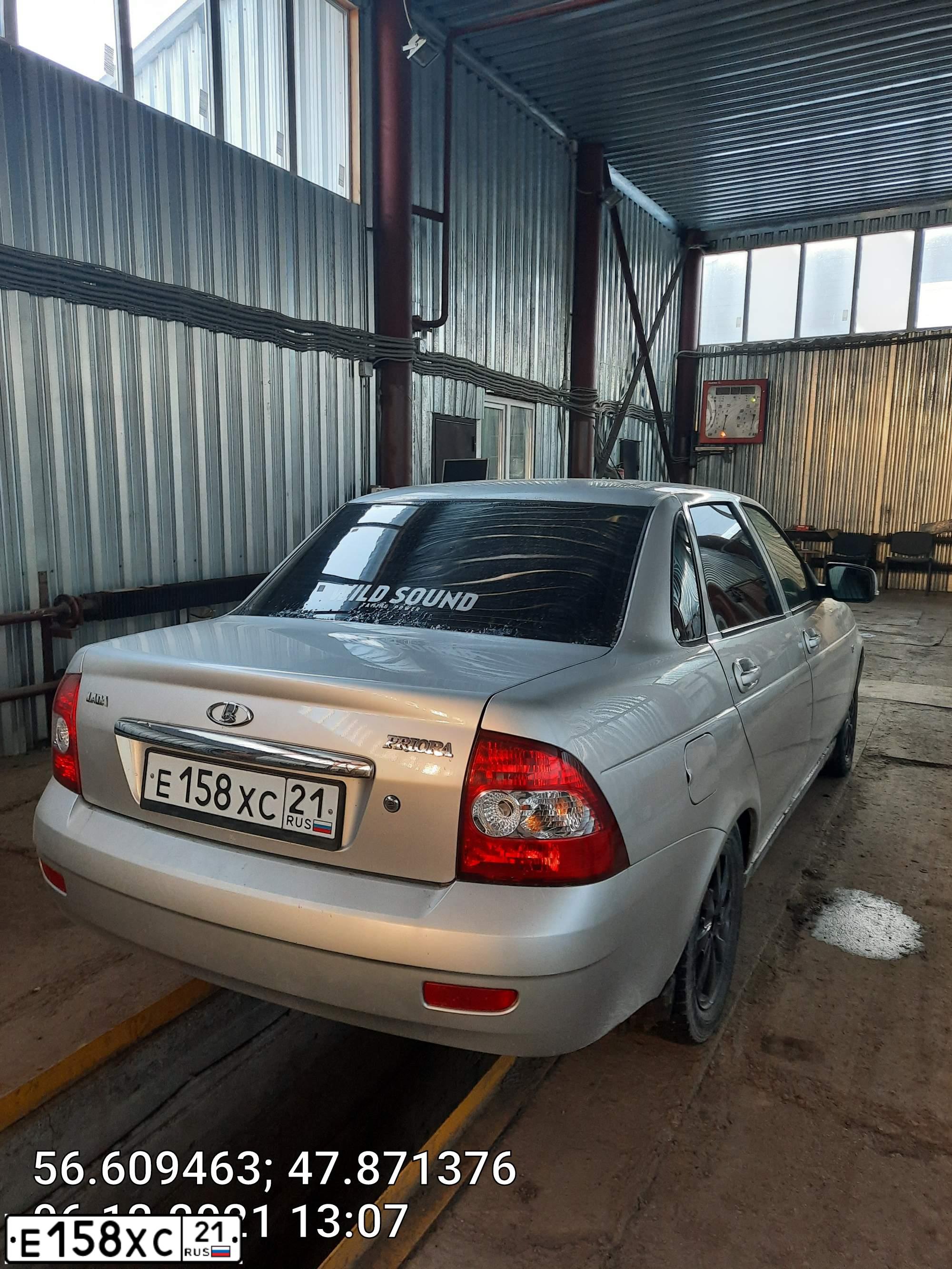 Фото автомобиля LADA 2170 PRIORA, 2011 — госномер Т781ХР12. Цвет: СВЕТЛО-СЕРЕБРИСТЫЙ МЕТАЛЛ