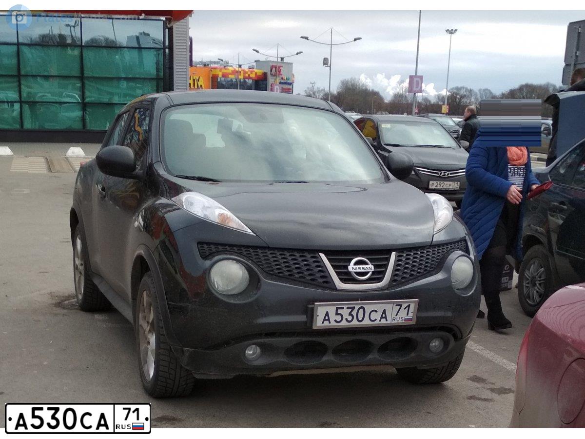 Фото автомобиля NISSAN JUKE, 2012 — госномер А530СА71. Цвет: ЧЕРНЫЙ
