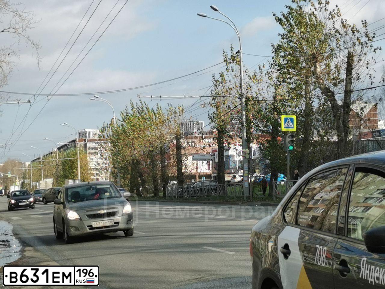 Фото автомобиля CHEVROLET COBALT, 2014 — госномер У479АВ774. Цвет: СЕРЫЙ