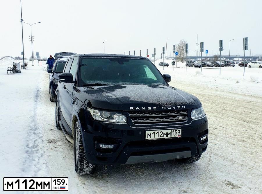 Фото автомобиля LAND ROVER RANGE ROVER SPORT, 2016 — госномер Х707МЕ196. Цвет: ЧЕРНЫЙ