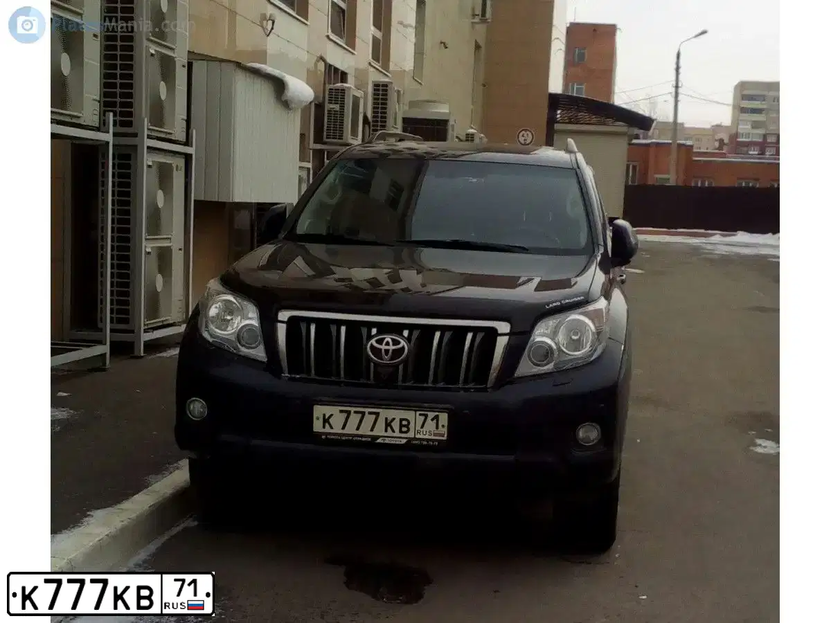 Фото автомобиля TOYOTA LANDCRUISER, 2012 — госномер К777КВ71. Цвет: ТЕМНО-СЕРЫЙ