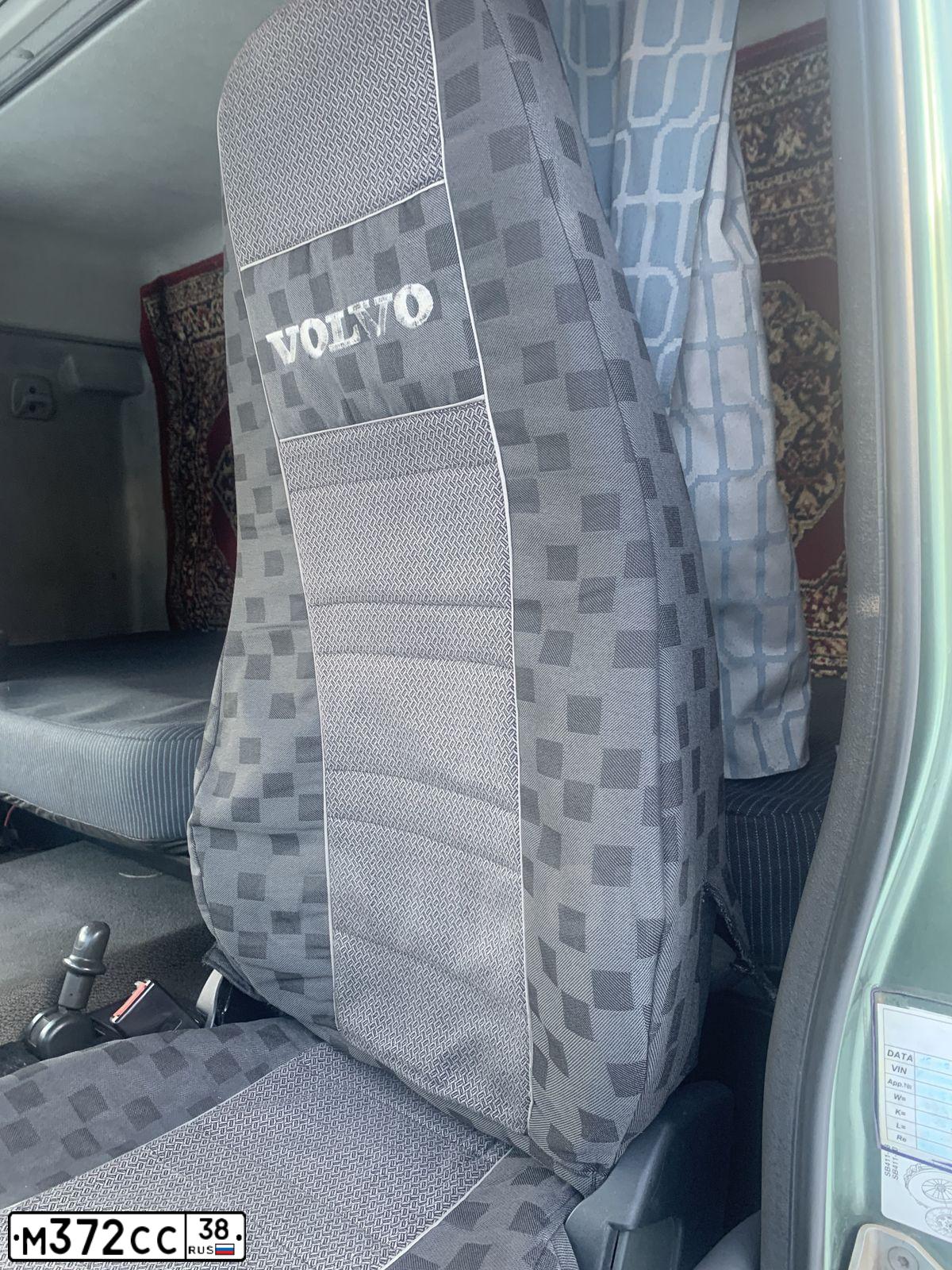 Фото автомобиля VOLVO SERIE FE /6X4/, 2008 — госномер М372СС38. Цвет: ЗЕЛЕНЫЙ