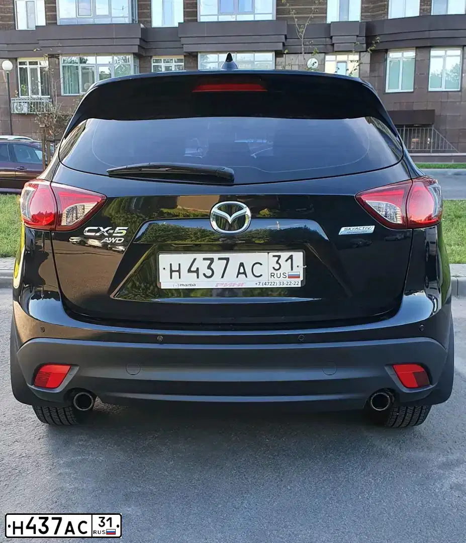 Фото автомобиля MAZDA CX-5, 2012 — госномер Н437АС31. Цвет: ЧЕРНЫЙ