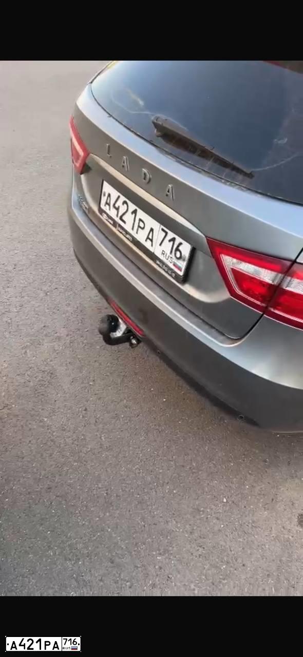 Фото автомобиля LADA VESTA, 2018 — госномер А421РА716. Цвет: Серый