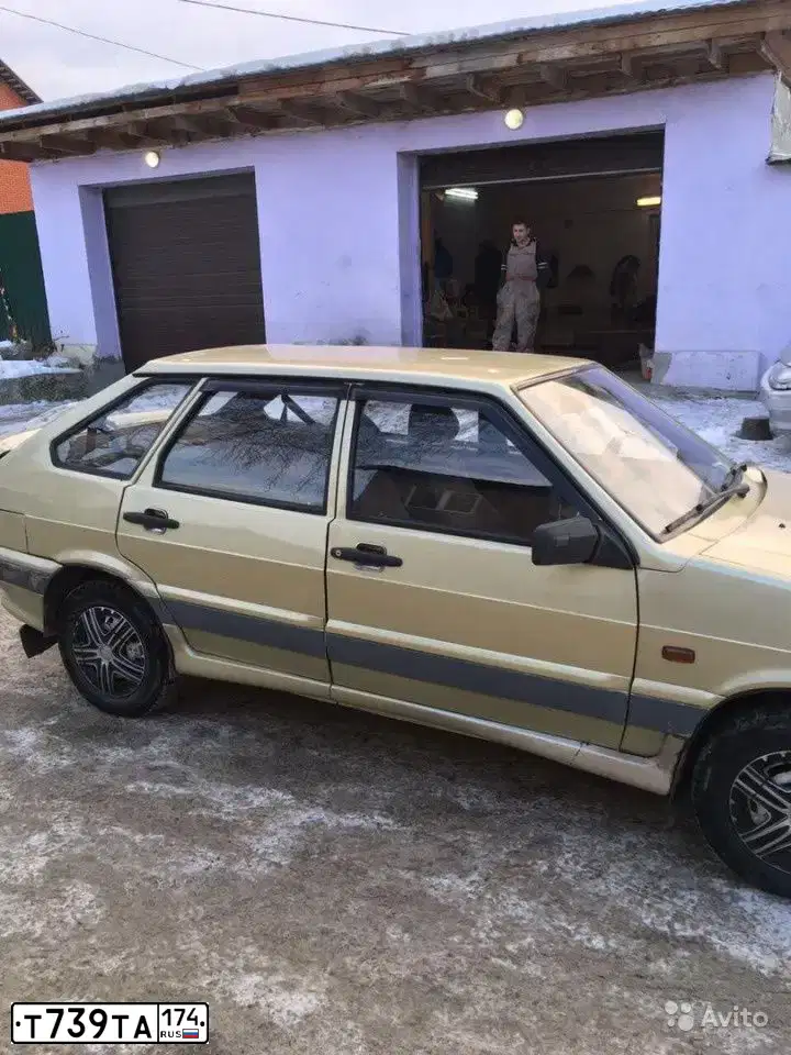 Фото автомобиля KIA RIO, 2014 — госномер Т739ТА174. Цвет: ТЕМНО-СЕРЫЙ